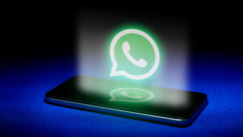 WhatsApp working on a new feature that will let you share files without internet